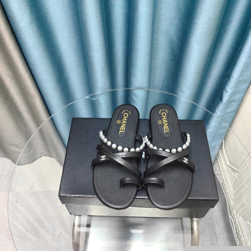 Ch*el slippers